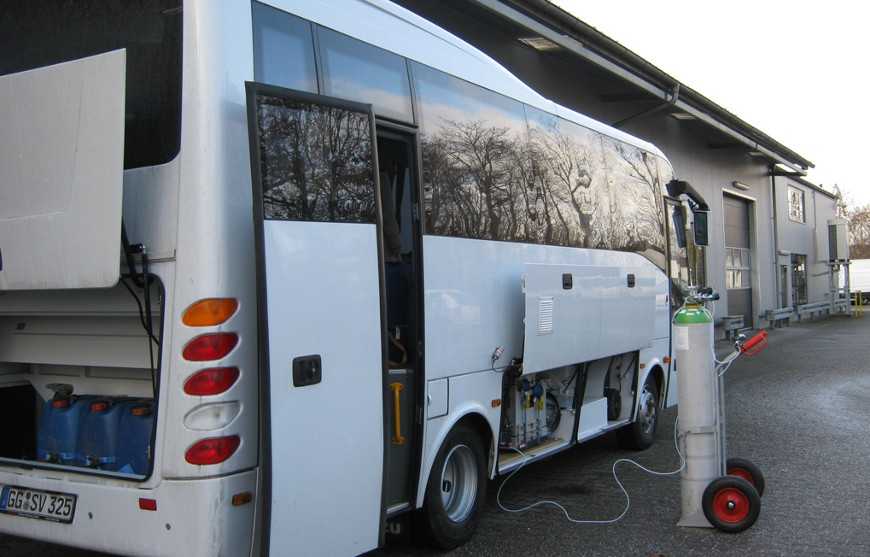 Emission development tests on HD bus with PEMS device. ISC tests on HD bus using PEMS. Euro VI Type Approval
                                 activities for HD bus